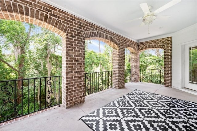 2604 River Oaks Dr Unit 2604, Richmond Hill, GA 31324 - view of patio featuring a ceiling fan