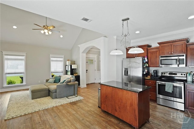 1226 Peacock Trl, Hinesville, GA 31313 - kitchen featuring stainless steel appliances, ceiling fan, a center island, dark wood-type flooring, and open floor plan