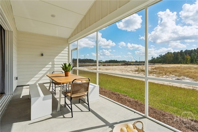 117 Mage St, Savannah, GA 31302 - view of sunroom