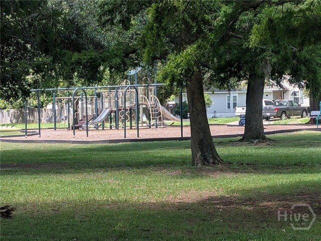 910 Carroll St, Savannah, GA 31415 - photo 20