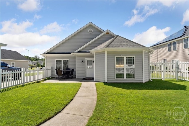 25 Savannah Ln, Richmond Hill, GA 31324 - bungalow-style house with a patio area and a fenced backyard