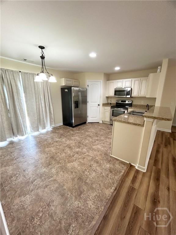 102 Black Pine Dr, Springfield, GA 31329 - photo 2