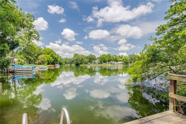 322 Suncrest Blvd, Savannah, GA 31410 - dock with a water view
