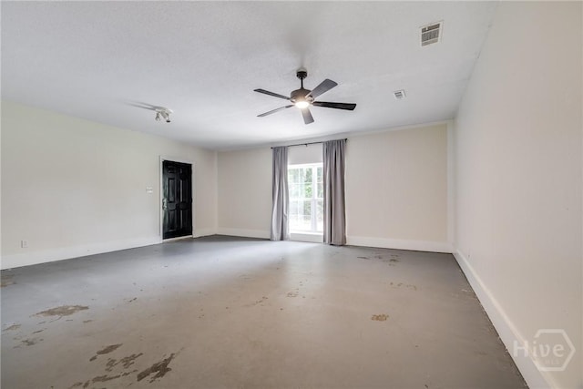 322 Suncrest Blvd, Savannah, GA 31410 - spare room with concrete flooring and ceiling fan