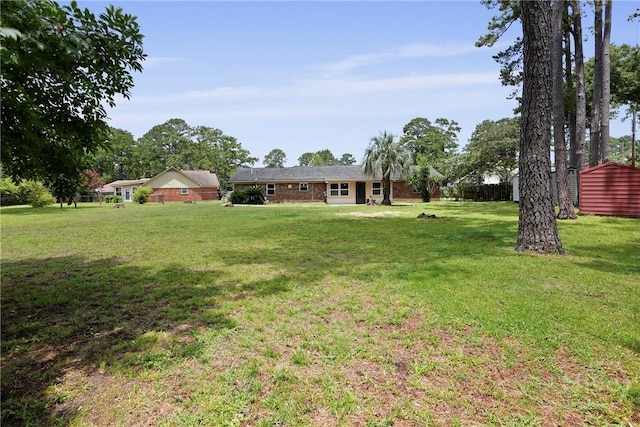 13609 Rockingham Ct, Savannah, GA 31419 - view of green lawn