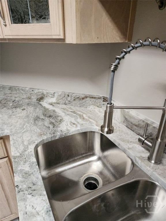 123 Companion Way, Savannah, GA 31419 - kitchen view of a sink and light brown cabinetry
