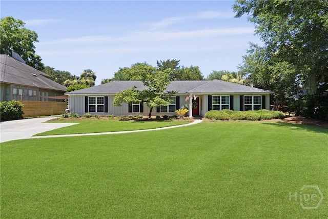 389 Hunt Dr, Savannah, GA 31406 - photo 1