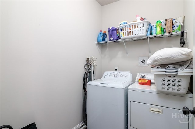 333 Providence Trce, Statesboro, GA 30461 - laundry area featuring washing machine and dryer