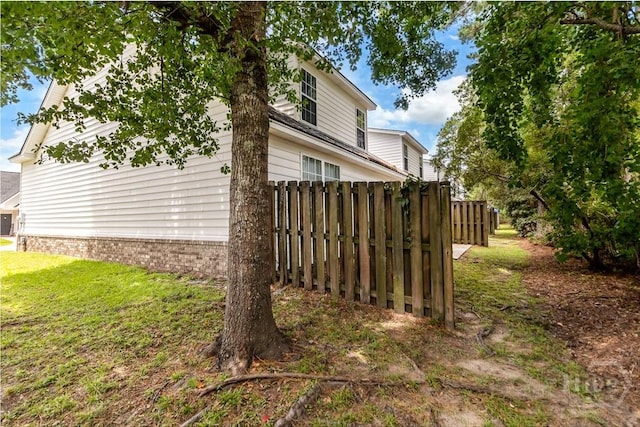 12 Crossing Dr, Richmond Hill, GA 31324 - view of side of property