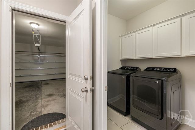28 Misty Marsh Dr, Savannah, GA 31419 - laundry room with washing machine and clothes dryer and cabinet space