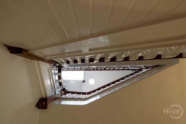 24 W Harris St, Savannah, GA 31401 - photo 34