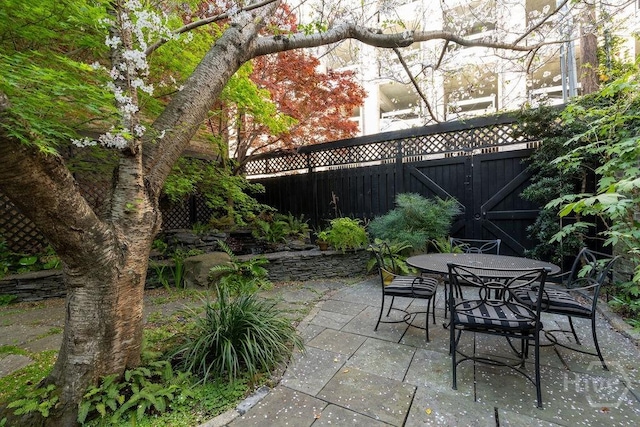 24 W Harris St, Savannah, GA 31401 - photo 46
