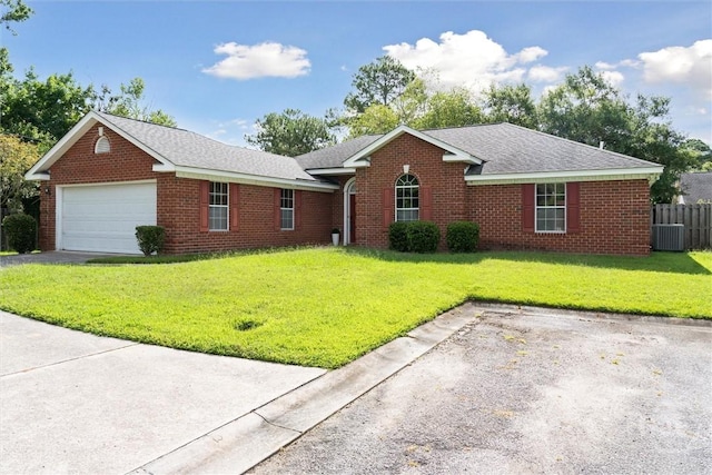 4 Jackson Ct, Savannah, GA 31405 - ranch-style house featuring brick siding, an attached garage, roof with shingles, and driveway