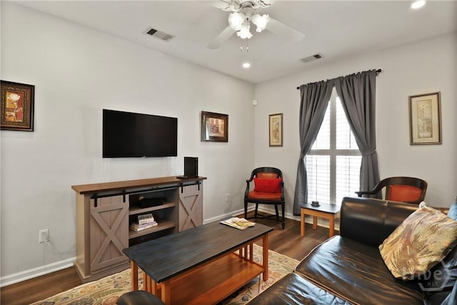 536 E Harris St, Savannah, GA 31401 - living room featuring ceiling fan, wood finished floors, and recessed lighting