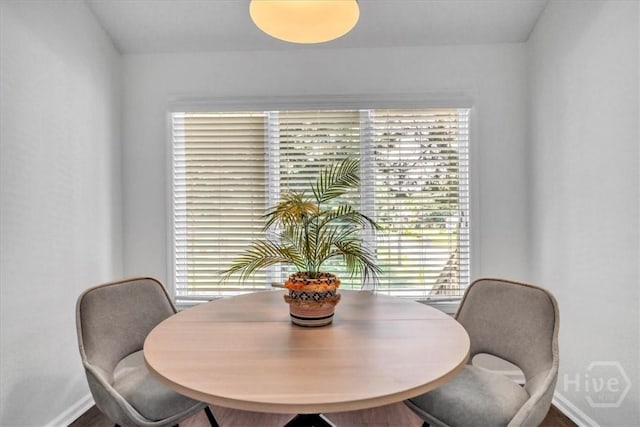 3005 River Dr Unit 302, Savannah, GA 31404 - photo 4