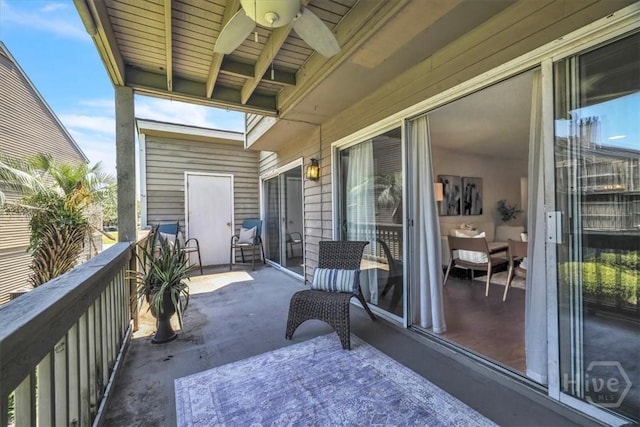 3005 River Dr Unit 302, Savannah, GA 31404 - view of patio / terrace