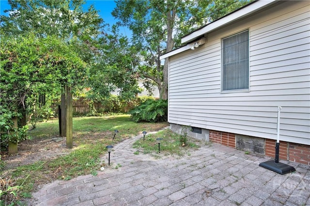1507 E 49th St, Savannah, GA 31404 - view of patio / terrace