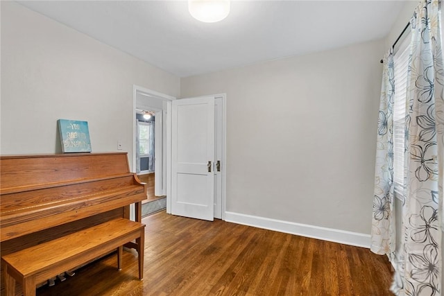 1424 E 53rd St, Savannah, GA 31404 - sitting room with wood finished floors and baseboards