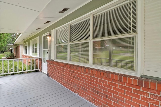 5012 Spartan Dr, Savannah, GA 31404 - view of wooden terrace