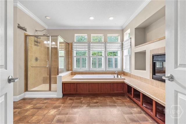586 Church Cir, Jesup, GA 31545 - full bath featuring a garden tub, crown molding, a shower stall, and recessed lighting