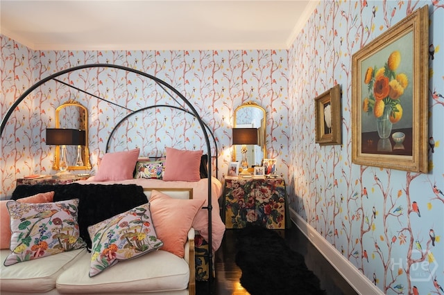 63 Magnolia Ln, Richmond Hill, GA 31324 - bedroom with wallpapered walls and crown molding