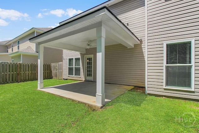 105 Telford St, Savannah, GA 31407 - view of patio / terrace featuring a ceiling fan