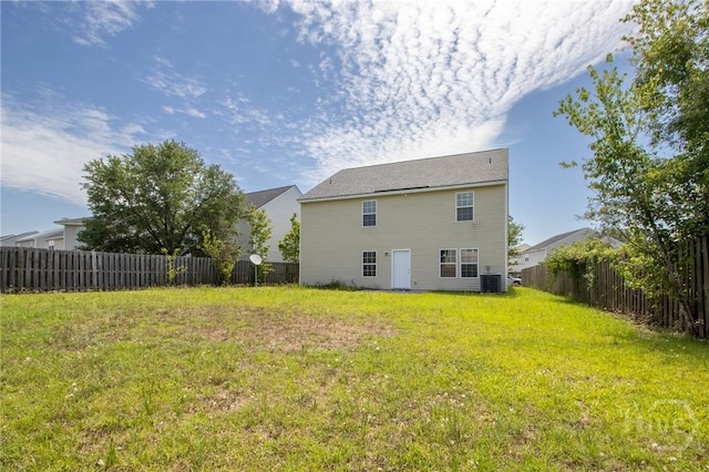 291 Blacberry Ln, Port Wentworth, GA 31407 - back of house featuring a fenced backyard