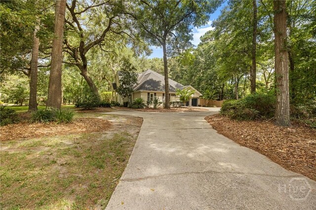 139 Mingarry Dr, Richmond Hill, GA 31324 - view of front of property with concrete driveway