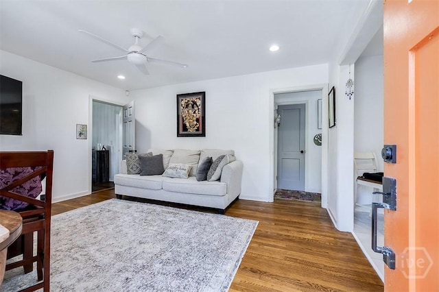 2338 Lorraine Dr, Savannah, GA 31404 - living room with a ceiling fan, wood finished floors, and recessed lighting