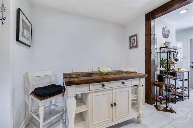 2338 Lorraine Dr, Savannah, GA 31404 - dining room with light tile patterned floors