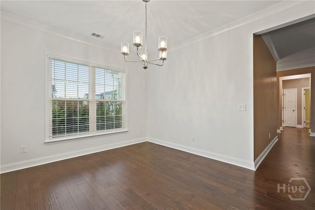 95 Simcoe Lake Dr, Richmond Hill, GA 31324 - empty room with crown molding, a chandelier, and dark wood-style flooring