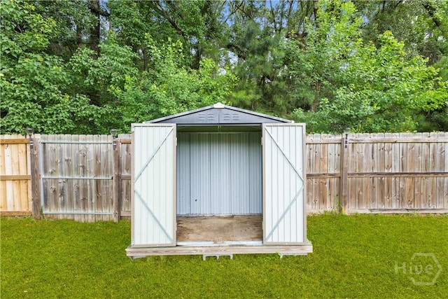 259 Laurel Hill Cir, Richmond Hill, GA 31324 - view of shed featuring a fenced backyard