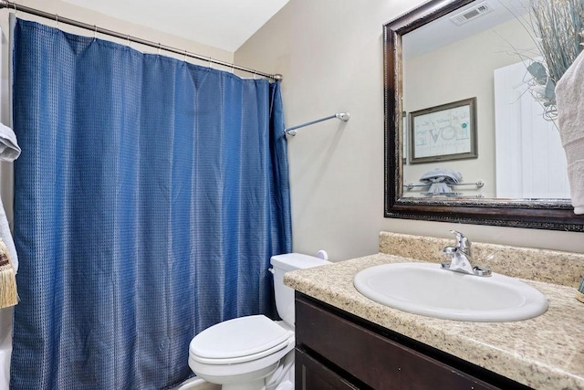 208 Chippingwood Cir, Pooler, GA 31322 - full bath featuring vanity and toilet
