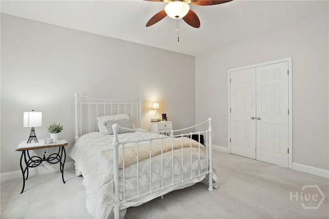 137 Regency Cir, Pooler, GA 31322 - bedroom featuring carpet flooring, a ceiling fan, and a closet