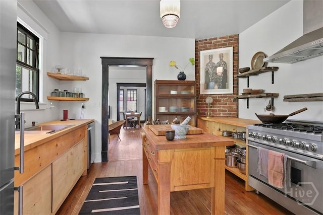 529 Seiler Ave, Savannah, GA 31401 - photo 22