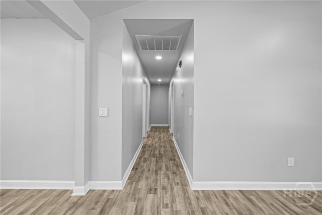 166 Old Sunbury Trl, Midway, GA 31320 - corridor featuring wood finished floors and recessed lighting