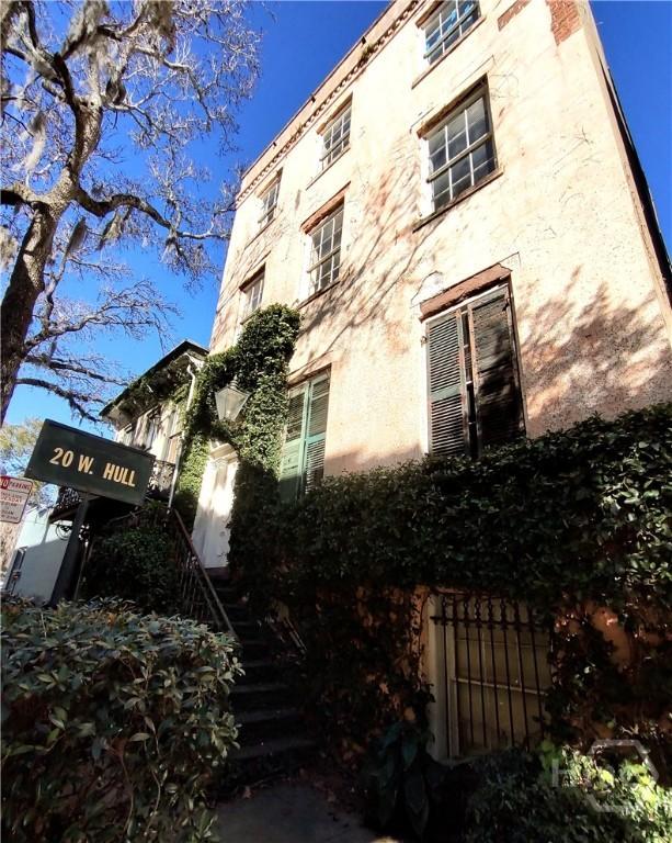 20 W Hull St, Savannah, GA 31401 - photo 1