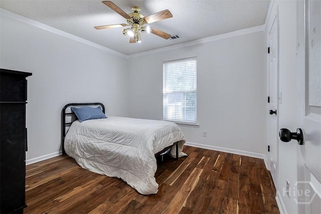 225 Jasper Ln, Rincon, GA 31326 - bedroom with wood finished floors, crown molding, and a ceiling fan