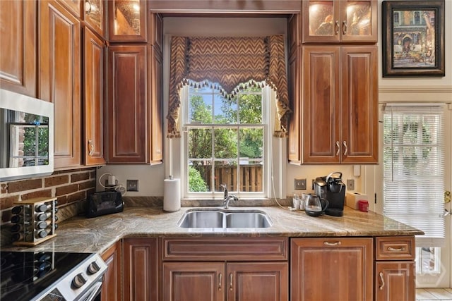 507 E Broughton St, Savannah, GA 31401 - photo 9