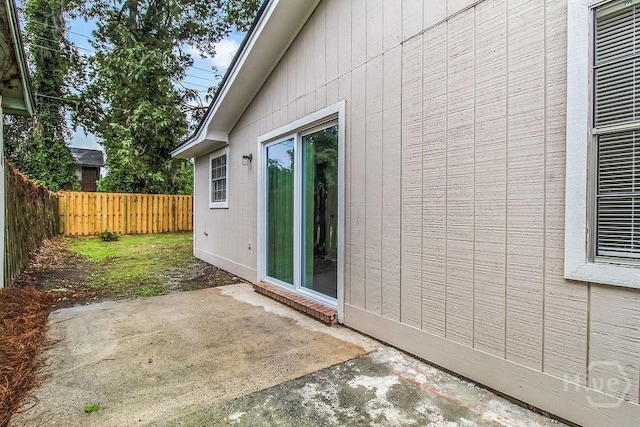 213 Executive Park Dr, Savannah, GA 31406 - doorway to property featuring a patio area