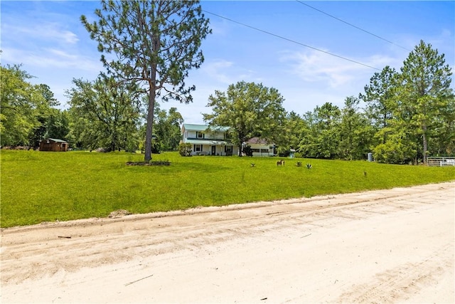 675 Foxwood Cir, Jesup, GA 31545 - view of grassy yard