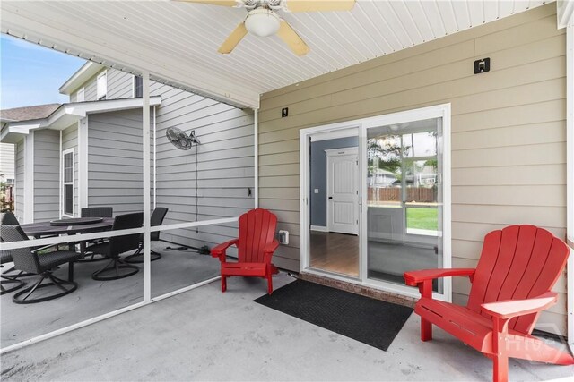 85 Wicklow Dr, Richmond Hill, GA 31324 - view of patio / terrace featuring a ceiling fan and outdoor dining space
