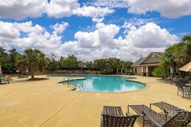 353 Casey Dr, Pooler, GA 31322 - community pool with a patio area