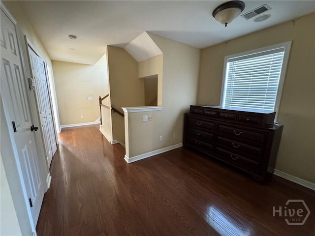 8 Fairgreen St, Savannah, GA 31407 - hall featuring an upstairs landing and dark wood-style floors