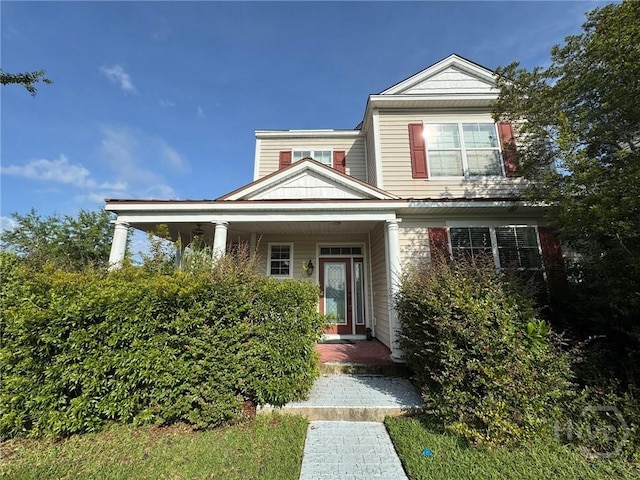 8 Fairgreen St, Savannah, GA 31407 - view of front of home featuring a porch