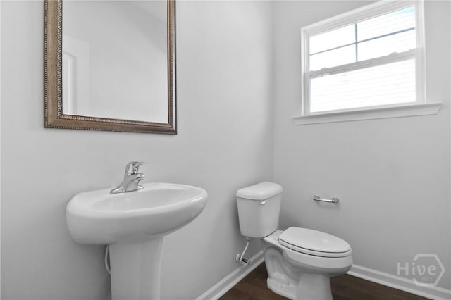 106 Brookline Dr, Savannah, GA 31407 - bathroom featuring baseboards and wood finished floors