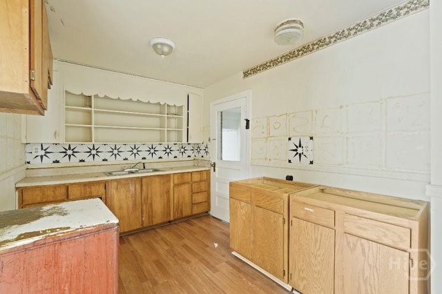 911 E 35th St, Savannah, GA 31401 - photo 14