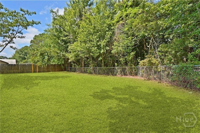 1352 Forest Lake Dr, Hinesville, GA 31313 - photo 24