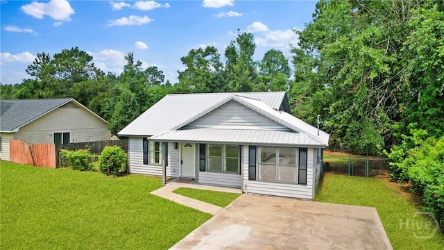 1352 Forest Lake Dr, Hinesville, GA 31313 - photo 4