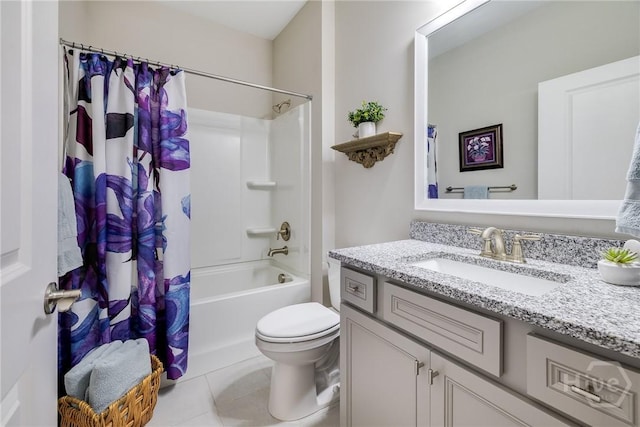 139 Harvest Hl, Pooler, GA 31322 - bathroom featuring vanity, shower / bath combo with shower curtain, and tile patterned floors